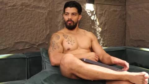 Snapshot of dann_saenz chatting on March 2025 02:23:02 PM Dann saenz online show from March 2025 02:23:02 PM