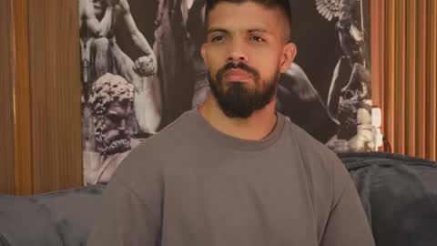 Snapshot of dann_saenz chatting on October 2025 03:53:01 PM Dann saenz online show from October 2025 03:53:01 PM