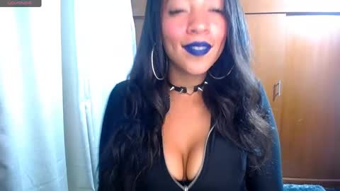 Snapshot of danna__ross chatting on December 2024 12:32:02 AM Danna Ross online show from December 2024 12:32:02 AM