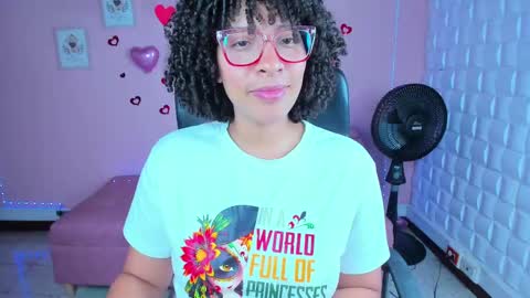 Snapshot of danna_berry chatting on March 2025 03:20:02 PM DannaBerry online show from March 2025 03:20:02 PM