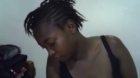 danna_miki online show from November 2025 02:15:01 PM