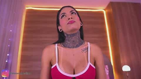 Danna Berlin  online show from March 2026 07:18:02 PM