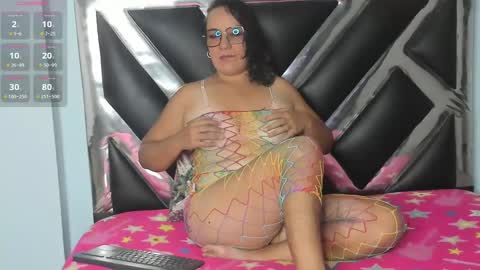 Danna online show from February 2025 01:50:02 AM