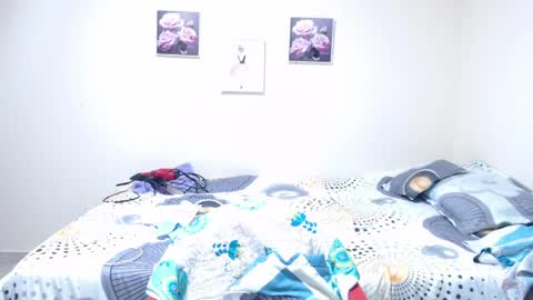 dannamomcerratt online show from May 2026 11:09:01 PM