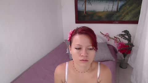 Snapshot of dannatiny chatting on February 2025 01:00:02 PM Danna online show from February 2025 01:00:02 PM