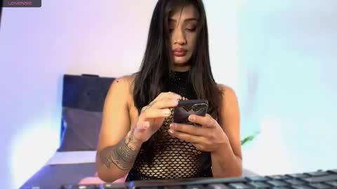 Danna Wells online show from September 2025 12:40:01 PM