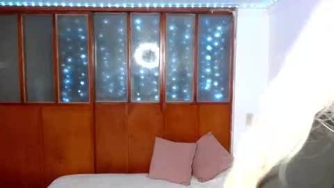 danni online show from February 2026 08:52:01 PM