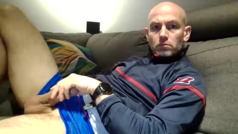 danny81boy online show from April 2026 08:07:01 PM