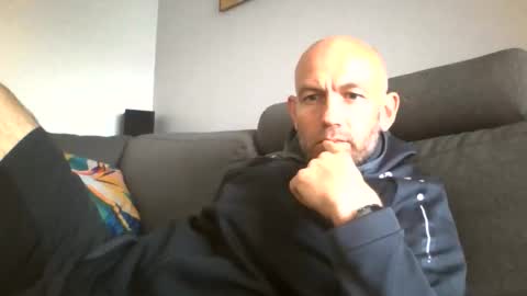 danny81boy online show from June 2026 04:51:02 PM