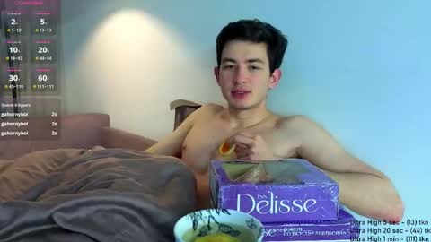 danny__magic online show from December 2025 07:32:01 PM