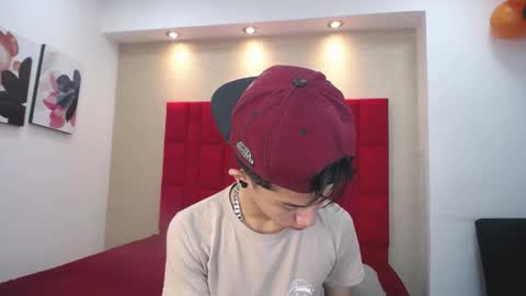 Danny online show from October 2025 01:34:01 PM