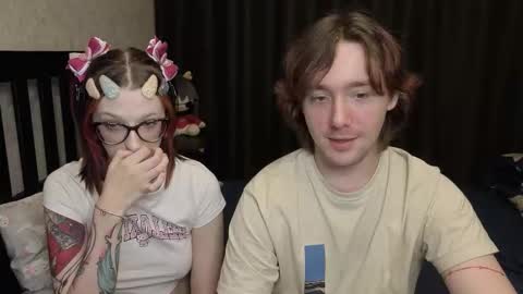 Snapshot of danny_and_ellen chatting on September 2025 06:24:01 PM danny and ellen online show from September 2025 06:24:01 PM