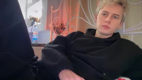 danny online show from December 2025 10:53:01 AM