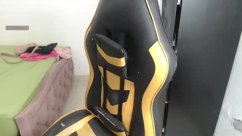 Snapshot of danny_sweettt chatting on November 2025 12:34:02 AM danny.......... guys I have onlyfans follow me I am new I want to share with you many things I love you online show from November 2025 12:34:02 AM