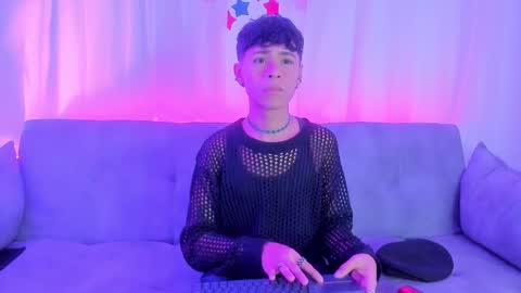 Snapshot of dante_06_ chatting on September 2025 12:05:02 PM Dante online show from September 2025 12:05:02 PM