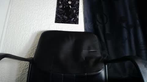 Snapshot of dante_d_angelo_ chatting on October 2025 06:44:01 AM dante_d_angelo_ online show from October 2025 06:44:01 AM