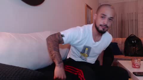 Snapshot of dante_hell1 chatting on March 2026 12:54:01 AM Dante Hell online show from March 2026 12:54:01 AM