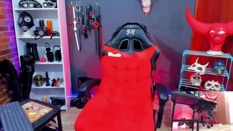 Snapshot of dante_infernos chatting on May 2026 04:55:02 PM Dante online show from May 2026 04:55:02 PM