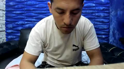 dante kross online show from February 2026 03:21:02 AM