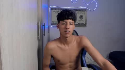 Snapshot of dante_martinez1 chatting on May 2026 11:11:01 PM dante_martinez1 online show from May 2026 11:11:01 PM