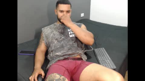 Snapshot of dantebrown1 chatting on October 2025 01:07:02 AM dantebrown1 online show from October 2025 01:07:02 AM