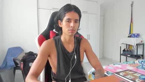 X Dante7373574 online show from November 2025 03:56:02 PM