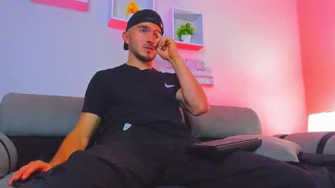 Snapshot of danteeblake chatting on February 2026 02:53:02 AM Dante online show from February 2026 02:53:02 AM