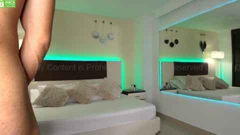 Snapshot of danteestone chatting on January 2025 08:54:01 PM Dante online show from January 2025 08:54:01 PM