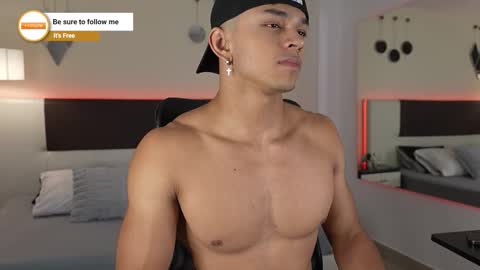 Snapshot of danteestone chatting on October 2025 08:48:01 PM Dante online show from October 2025 08:48:01 PM