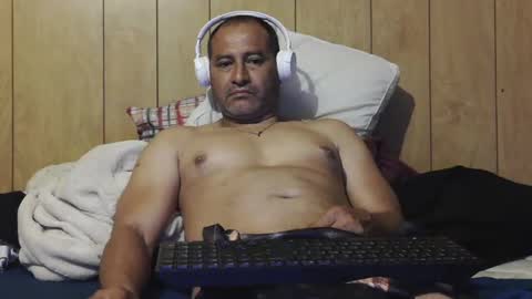 dantehot82 online show from October 2025 10:36:01 AM