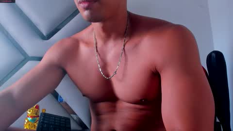 Snapshot of danterouxx chatting on March 2026 10:15:02 PM Dante online show from March 2026 10:15:02 PM