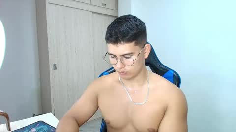 Dantraxx online show from January 2025 06:56:02 PM