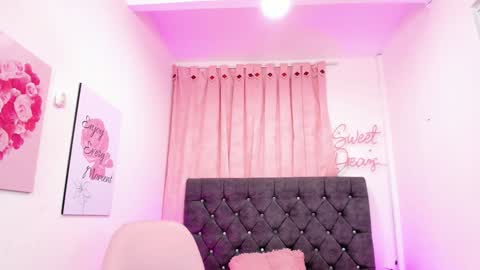 Snapshot of dany_brownie chatting on December 2024 07:20:02 AM hi im DanyBest Squirter here on cb online show from December 2024 07:20:02 AM