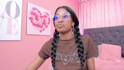 Snapshot of dany_brownie chatting on January 2025 03:29:01 AM hi im DanyBest Squirter here on cb online show from January 2025 03:29:01 AM