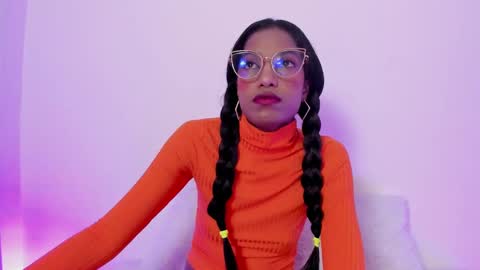 Snapshot of dany_brownie chatting on January 2025 06:54:01 AM hi im DanyBest Squirter here on cb online show from January 2025 06:54:01 AM