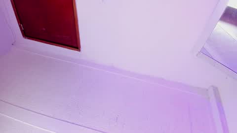 Snapshot of dany_brownie chatting on January 2025 09:57:01 AM hi im DanyBest Squirter here on cb online show from January 2025 09:57:01 AM