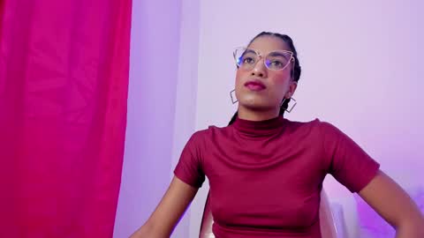 Snapshot of dany_brownie chatting on January 2025 12:04:01 AM hi im DanyBest Squirter here on cb online show from January 2025 12:04:01 AM