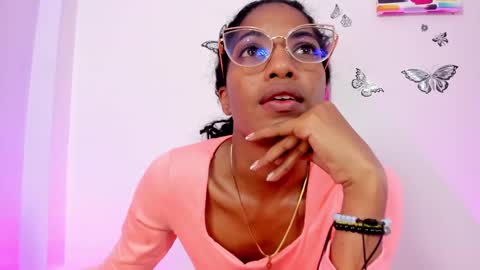 Snapshot of dany_brownie chatting on February 2025 10:39:02 PM hi im DanyBest Squirter here on cb online show from February 2025 10:39:02 PM