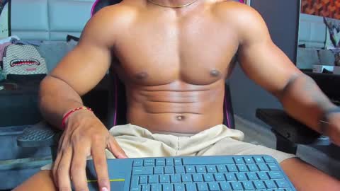 Snapshot of dany_dryy chatting on January 2025 05:53:01 AM Dany online show from January 2025 05:53:01 AM