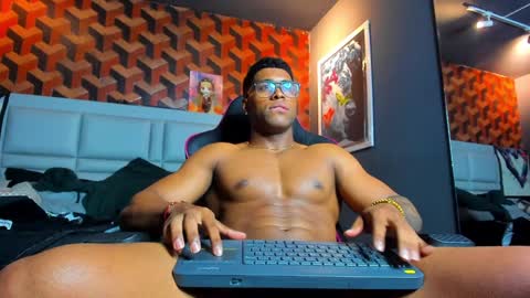 Snapshot of dany_dryy chatting on February 2025 01:44:01 AM Dany online show from February 2025 01:44:01 AM