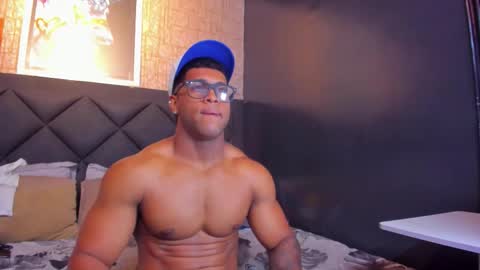 Snapshot of dany_dryy chatting on October 2025 05:35:02 PM Dany online show from October 2025 05:35:02 PM