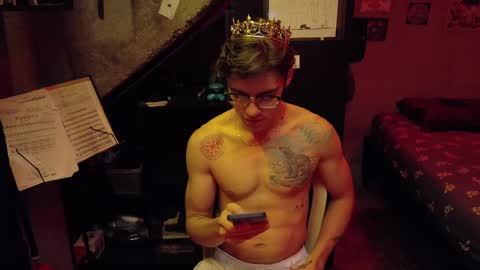 dany_kyng online show from April 2026 08:11:01 PM