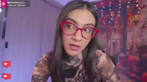 Snapshot of dany_nova_co chatting on October 2025 09:38:01 PM Dany Nova online show from October 2025 09:38:01 PM