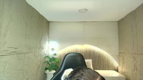 Dany online show from May 2026 01:05:01 PM