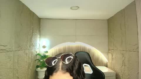 Dany online show from May 2026 01:06:01 PM
