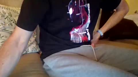 danydotado online show from November 2025 08:00:01 PM