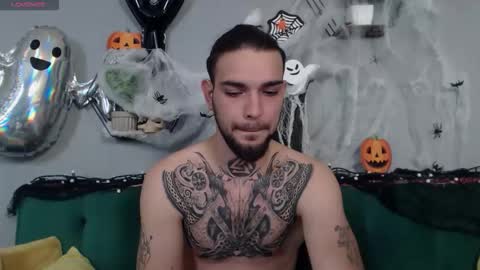 Danyel online show from October 2025 07:10:02 PM