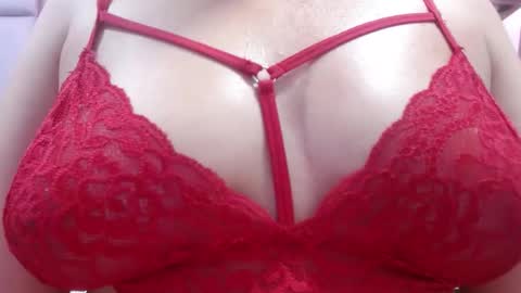 DanySwet online show from December 2024 09:33:02 AM