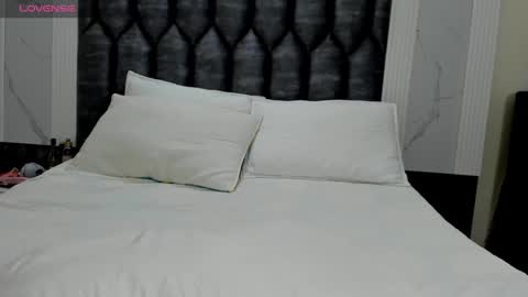 daphaineex online show from October 2025 12:10:01 AM