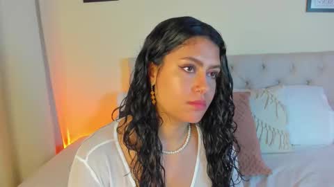 Snapshot of daphne_24 chatting on February 2026 01:10:01 PM Antonella Mora online show from February 2026 01:10:01 PM